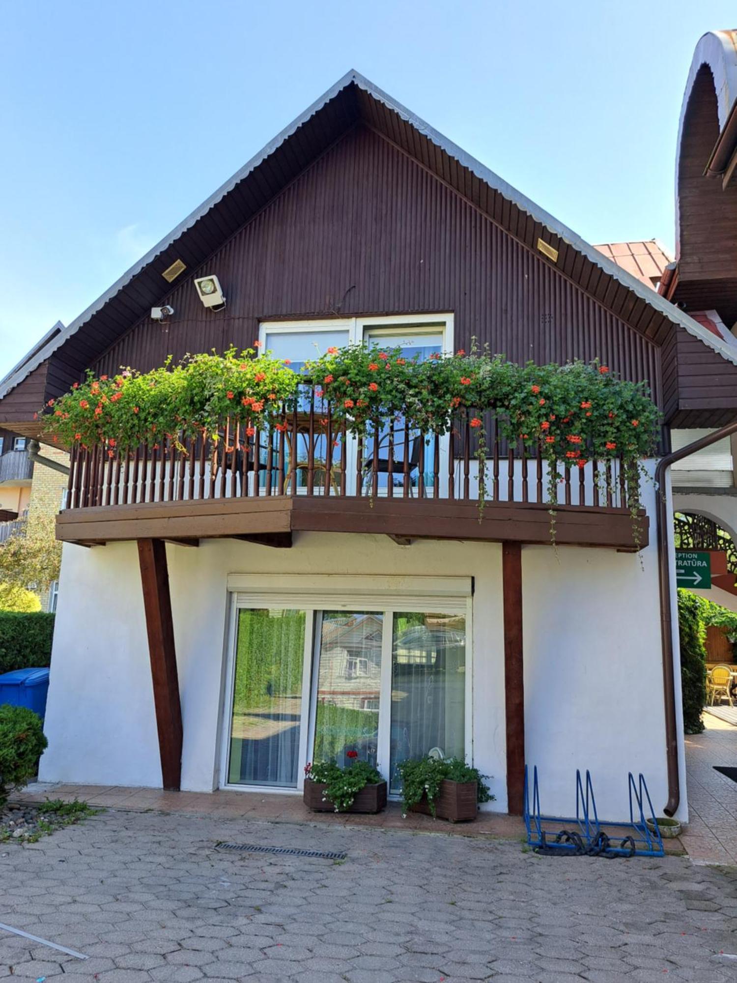 Po Kastonu & Spa Palanga Bagian luar foto
