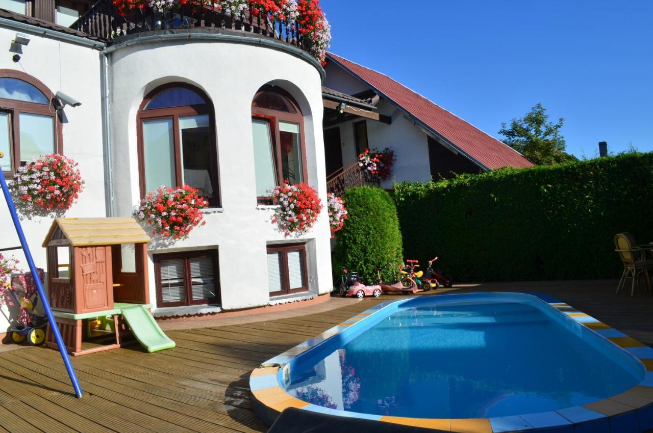 Po Kastonu & Spa Palanga Bagian luar foto